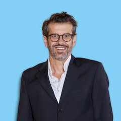 Mišo Ćurčić de Jong © Caro Strasnik | © Mišo Ćurčić de Jong © Caro Strasnik