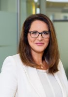 Dr. Valerie Höllinger, Managing Director